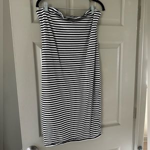 Set of 3 H&M Mama maternity dresses